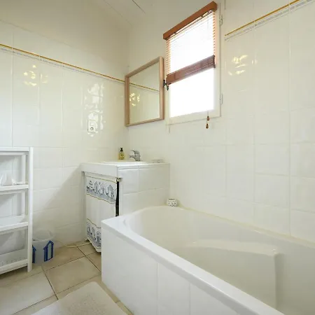 Maison Saint-clement-des-baleines, 5 Pieces, 8 Personnes - Fr-1-258-136 * 圣克莱门特德巴